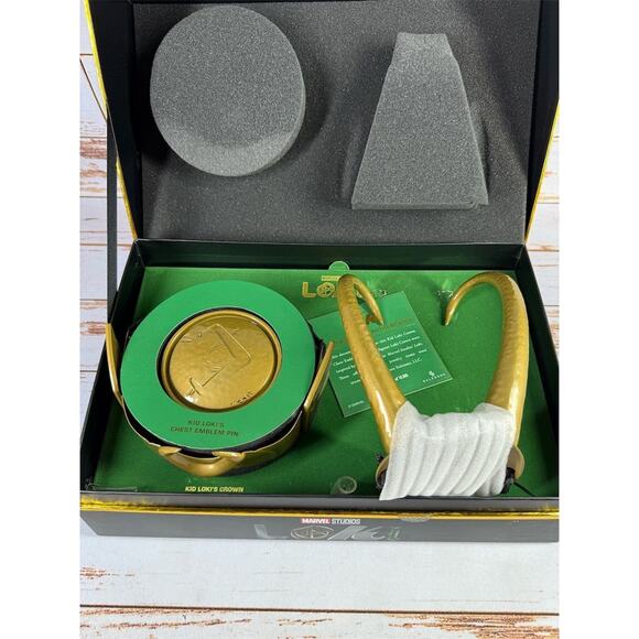 Marvel Studios Loki Helmet Crown Replica Set Collectible Open Box - Picture 2 of 8